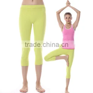 Wholesale Fitness Women Cropped Lace Yoga Pants in Guangzhou thumbnail-2