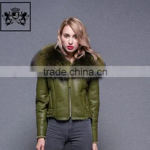 Top Quality Large Fluffy Real Raccoon Fur Collar Jacket Sheepskin Coat Women Genuine Sheep Leather Jacket thumbnail-2