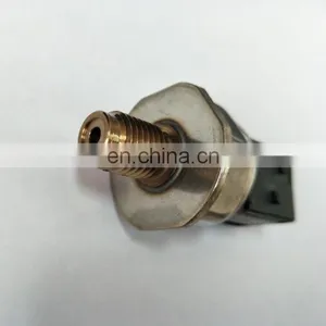 Common Rail Oil Pressure Sensor for OEM 5PP5-7 / 2897581 thumbnail-1