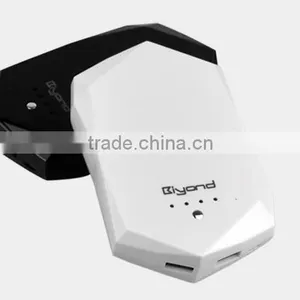 2015 AAA Grade Lithium Polymer Private Mould 7200mah Power Bank thumbnail-3