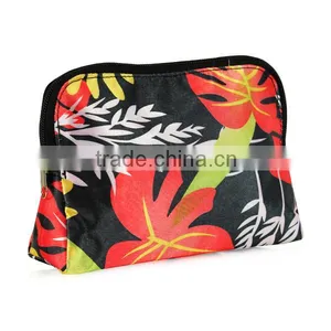 420D Polyester Cosmetic Bag Wth Zipper thumbnail-1