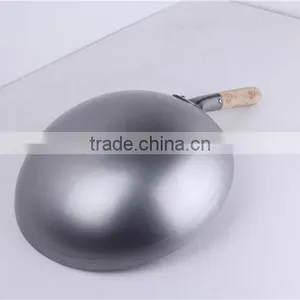 SGS Certificate Wooden Handle Carbon Steel Wok For Sale thumbnail-3