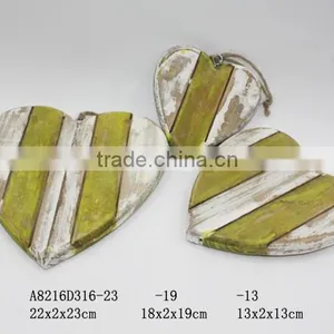 Wooden Wash White Heart Pendant thumbnail-1