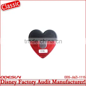Disney Factory Audit Curtain Magnetic Clip145033 thumbnail-1
