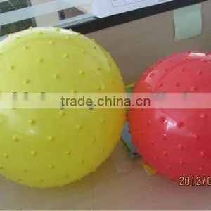 Bouncy Massage Ball/Knobby Balls/ Toys+Pump thumbnail-1