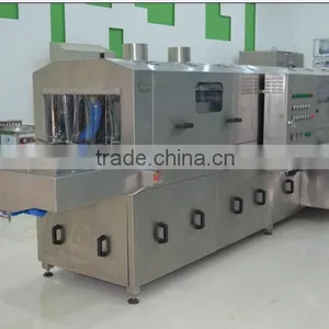 Poultry Turnover Basket Cleaning Machine thumbnail-1