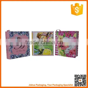 Factory Price Luxury Small Gift Box Packaging thumbnail-1
