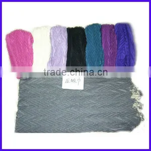 Popular Long Wrinkle Style Viscose Scarf (FCH-10030) thumbnail-1