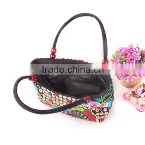 2016 the Most Popular Bohemian Style Ethnic Embroidery Woman Handbag thumbnail-5
