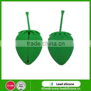 Promotional Gift Soft Silicone Key Bag, Custom Strawberry Design Soft Silicone Key Bag, Hot Selling Key Bag thumbnail-3
