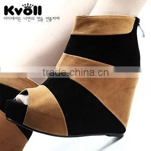 2012 Lady Shoe thumbnail-1