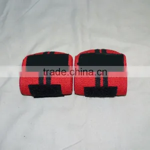 Heavy Duty Weightlifting Wrist Wraps GYM MATE thumbnail-4