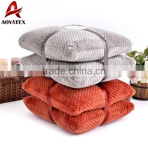 2pcs Flannel Fleece Square Decorative Plush Wholesale Floor Cushion thumbnail-1
