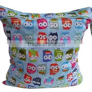 Useful Waterproof Reusable Zipper Cloth Baby Diaper Bag thumbnail-2