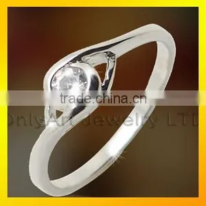 Latest Ring for Women Jewelry High Quality Artificial Diamond 925 Sterling Silver Ring thumbnail-3