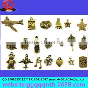 Metal Bronze Antique Aircraft/star/heart/sole of the Foot /lollipop/bear/music Symbols/clock/clovers Alloy Pendant for Jewelry thumbnail-1
