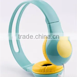 Headphone / Stereo / Mp3 thumbnail-2