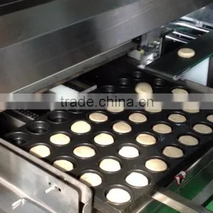 Commercial High Speed Pastry and Bread Tray Arranging Machine for Sale thumbnail-4