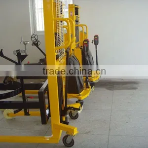 Mini Hydraulic Manual Oil Drum Lifter For Forklift thumbnail-3