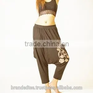 Custom Yoga Pants thumbnail-6