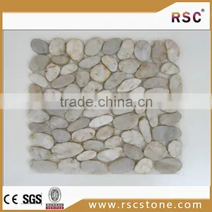 Beige Level Pebble Stone Mesh Tile thumbnail-1
