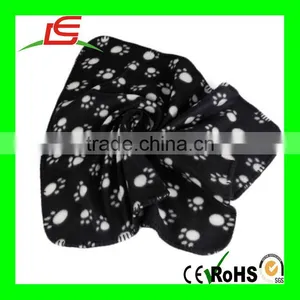 Super Soft Warming Footprint Printed Polar Fleece Pet Dog Blanket thumbnail-3