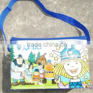 Hot Sale Insulation Lunch Bags for Kids Long Shoulder Cooler Bag thumbnail-6