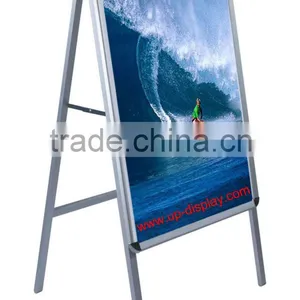 Poster Stand thumbnail-1