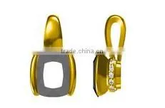 Cushion Center Stone Design Pendant thumbnail-1