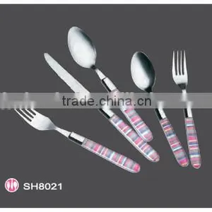 Plastic Handle Stainless Steel Cutlery Set thumbnail-3