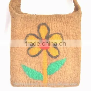 Flower Design Felt Bag thumbnail-1