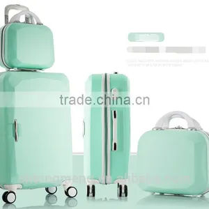Luggage Suitacse thumbnail-5