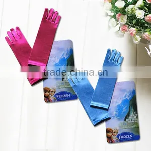 Kids Party Glove thumbnail-4