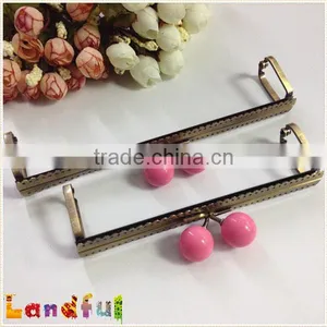 Wholesale Colorful Candy Heads With Sewing Holes Metal Bag Purse Frame thumbnail-1