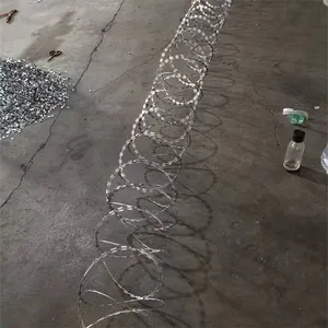 Customizable Sharp Barbed Wire for Easy and Convenient Installation thumbnail-3