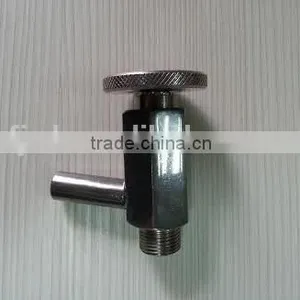 NPT/BSP Male End Stainless Steel Sanitary Sampling Valve thumbnail-4