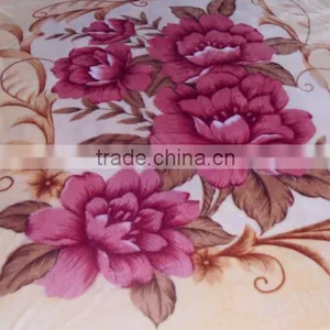 Made in China Throw Blanket Stocklot Polyester Blanket thumbnail-1