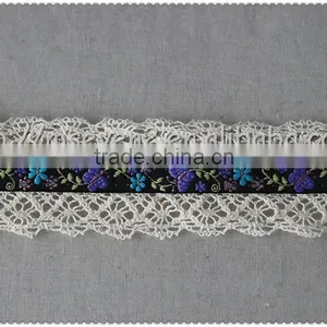 4.5cm Width Embroidery Flower Jacquard Ribbon, Embroidered Woven Fringed Jacquard Ribbon thumbnail-4