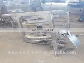 Professional Poultry Slaughterhouse Equipment Poultry Head Automatic Cutting Machine Abattoir Mahcine of Poultry Slaughterhouse thumbnail-2