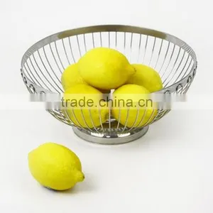Half Round Wire Hanging Baskets thumbnail-1