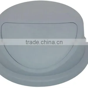 Plastic Garbage Can With Wheels thumbnail-5