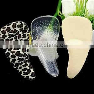 Silica Gel Massage Arch Support + Small Forepaw thumbnail-1