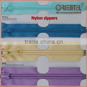 Nylon Zippers thumbnail-1