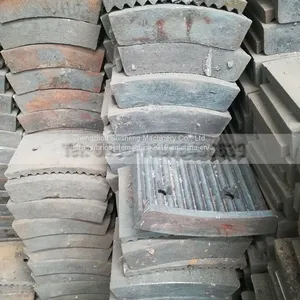 Long Service Life Vertical Composite Crusher Not Easily Corroded thumbnail-5
