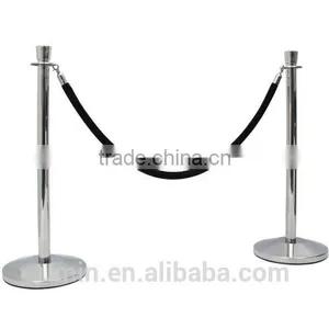 Queue Pole Stanchion & Rope thumbnail-2