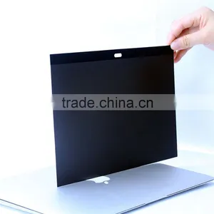 New Hot Coming PET Glass Computer Screen Privacy Film for Macbook With Convinent Magnetic Stripe thumbnail-5