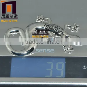 High Quality Gecko Shape Metal Beer Bottle Opener Keychain thumbnail-6