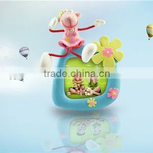 Resin Spring Flower Shaped Photo Frames thumbnail-1