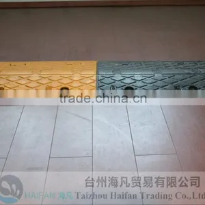 500*320*40mm Rubber Speed Bump Used in Intersection/durable Reflective Speed Bump for Crossroads/protable Speed Hump thumbnail-3