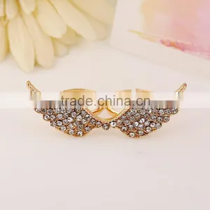 Jewellery Gold Wing Open Mouth Engagement Ring thumbnail-2